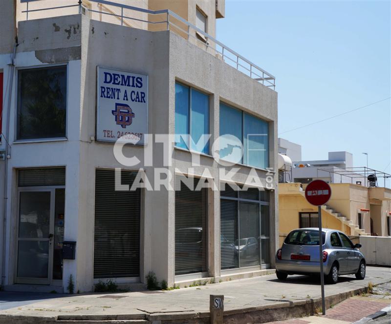 Demis-rent-a-car