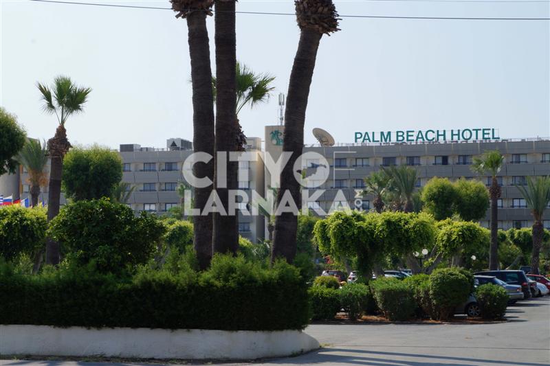Palm-Beach-Hotel