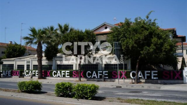 Six-Cafe